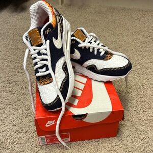 Nike Air Max 1 Premium ‘Denim Leopard’ Sneakers LIKE NEW!